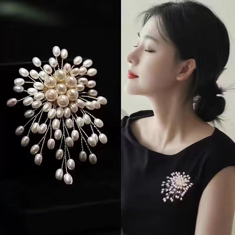 Pearl Flower Brooch