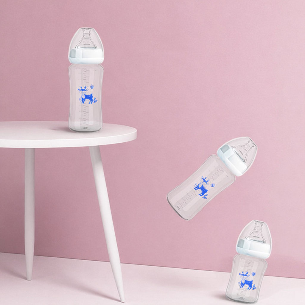 Hands-Free Baby Bottle